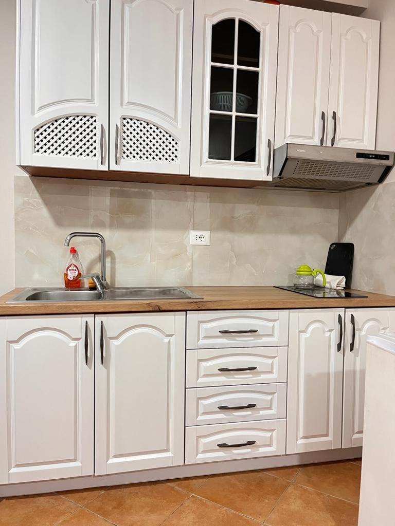 Hotel apartamentowy Belix Apartments, Near The
