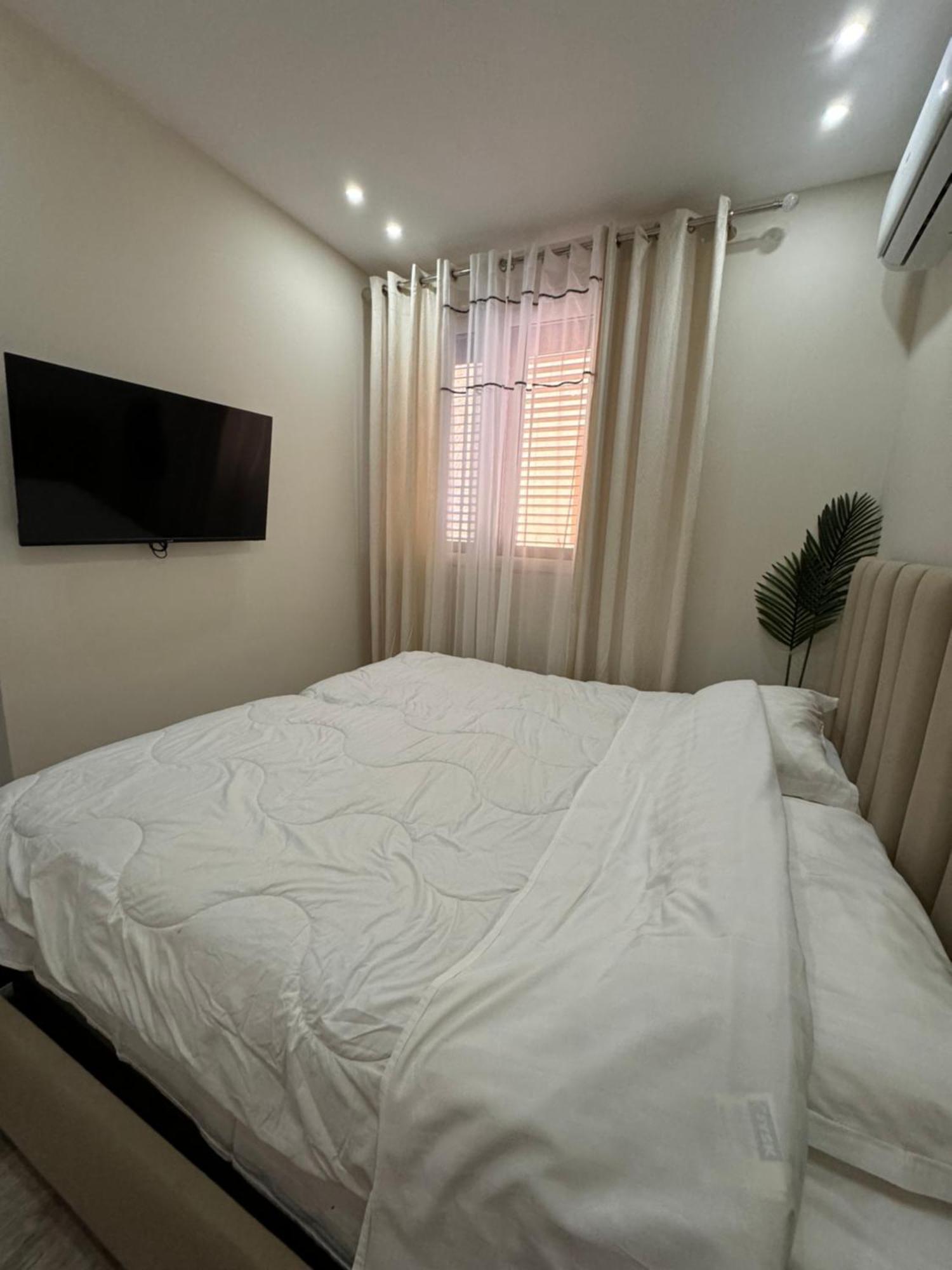 Hotel apartamentowy Belix Apartments, Near The Durrës