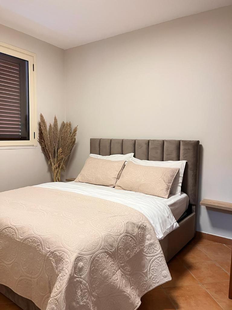 Belix Apartments, Near The